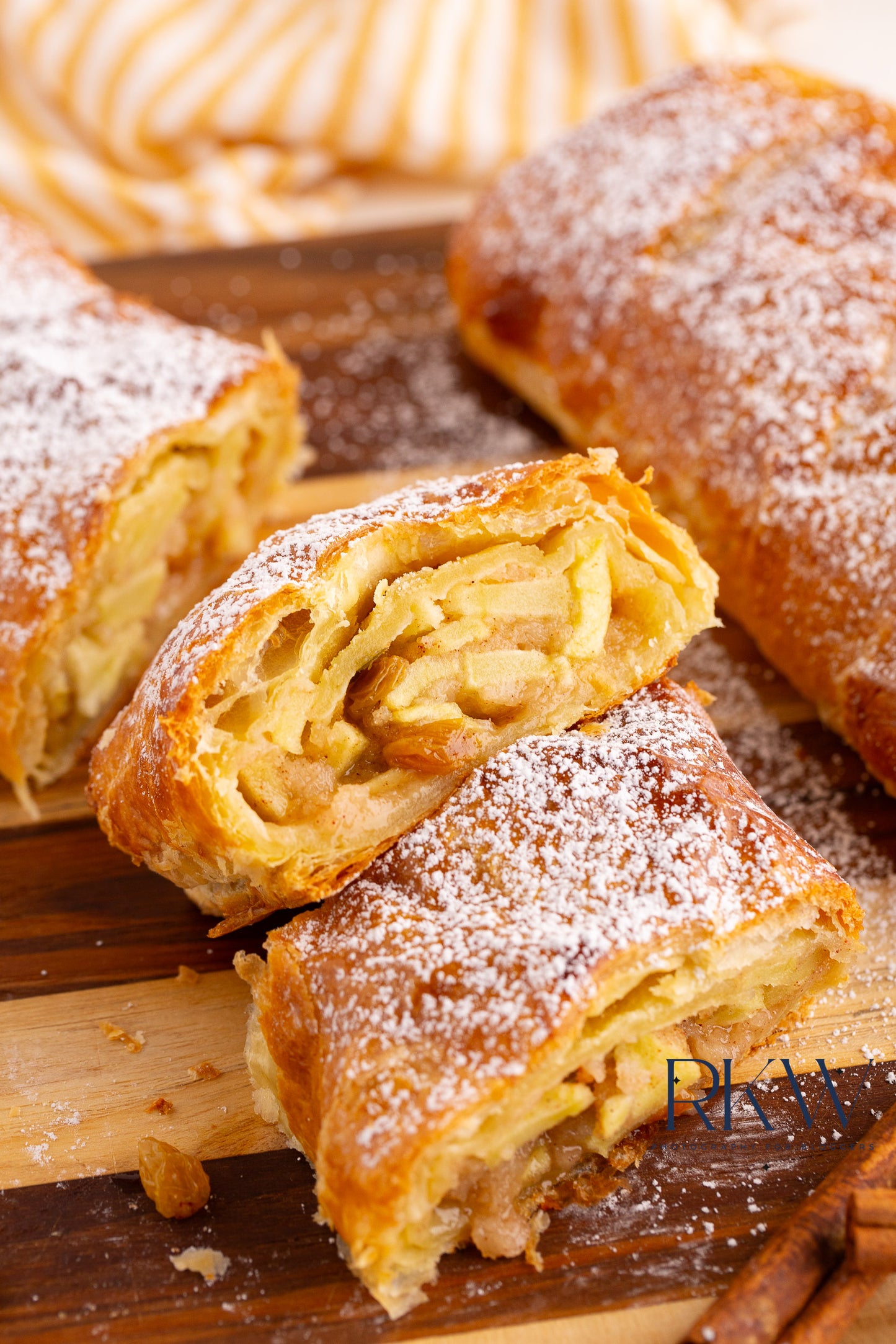 Apple Strudel- Exclusive